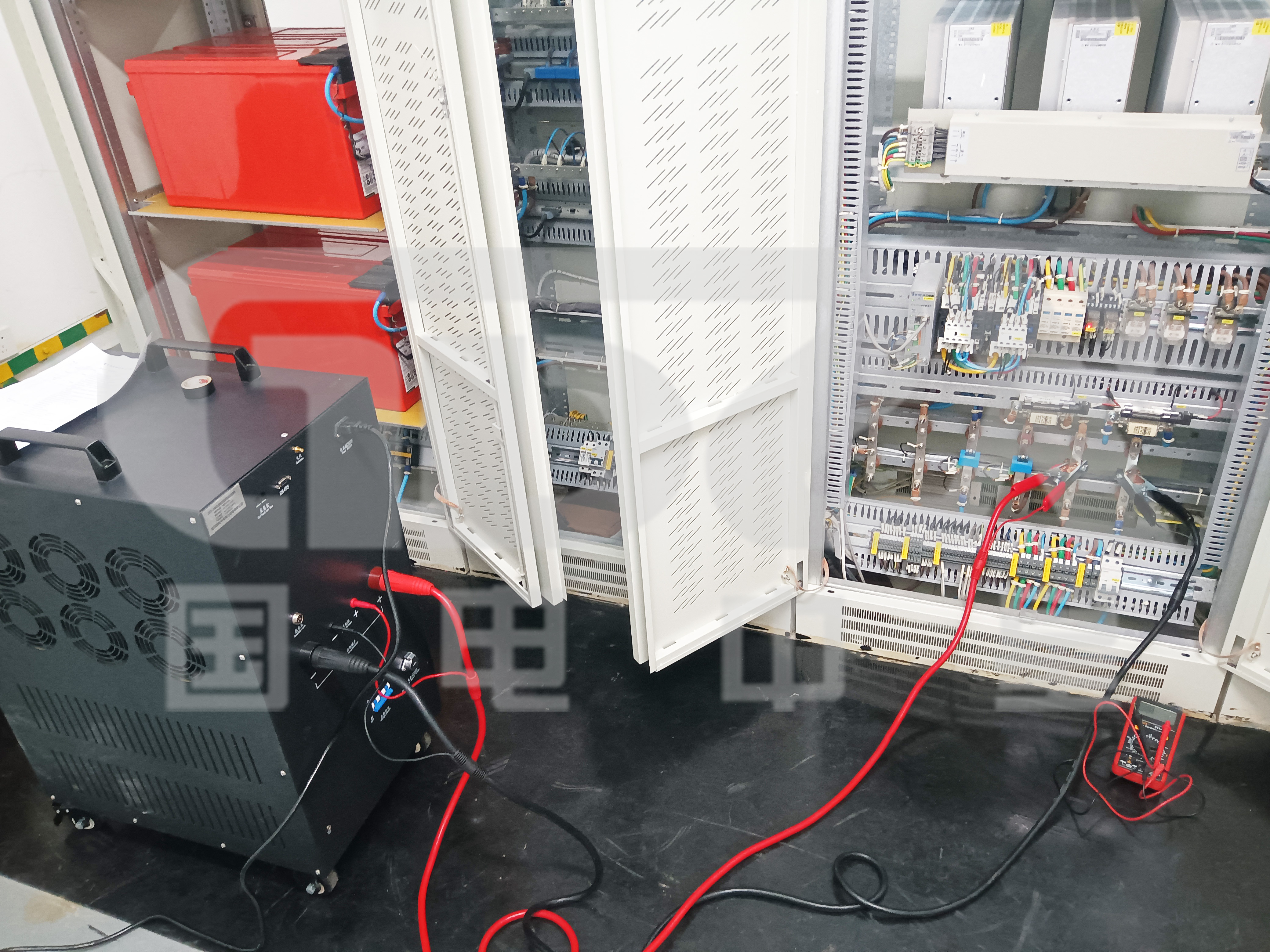 廣州地鐵蓄電池充放電試驗(yàn)1.jpg 廣州地鐵蓄電池充放電試驗(yàn)1.jpg