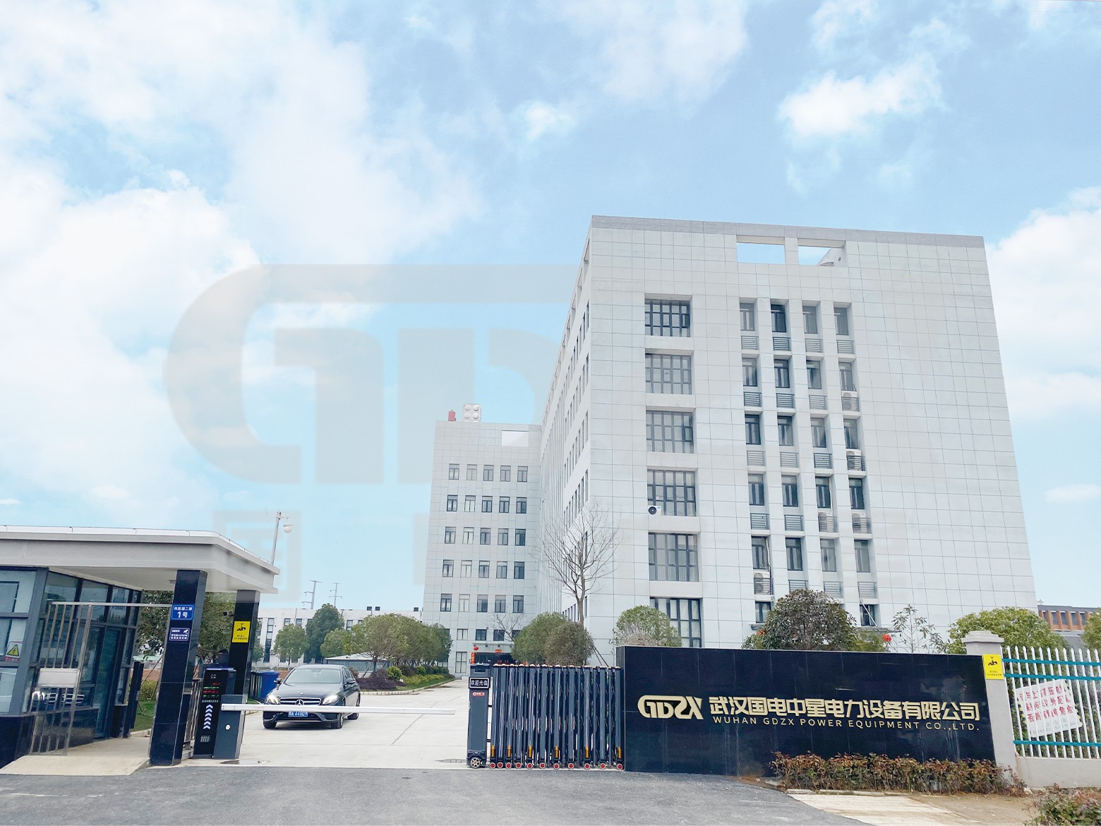 新廠房大門實拍圖.jpg 新廠房大門實拍圖.jpg